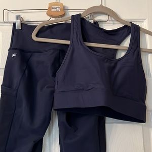 Fabletics On-The-Go Deepest Sea XS Set